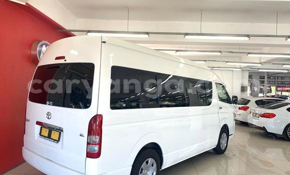 Nunua Ilio tumika Toyota Hiace White Gari ndani ya Blantyre nchini Malawi Nunua Ilio tumika Toyota Hiace White Gari ndani ya Blantyre nchini Malawi