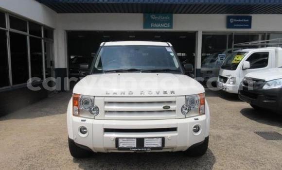 Buy Used Land Rover Discovery White Car in Lilongwe in Malawi Buy Used Land Rover Discovery White Car in Lilongwe in Malawi